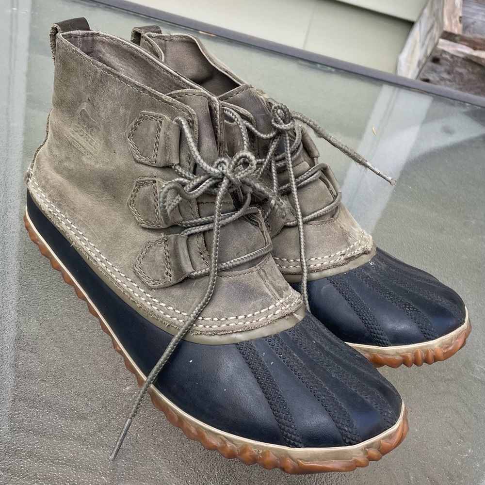 Sorel Out n About booties